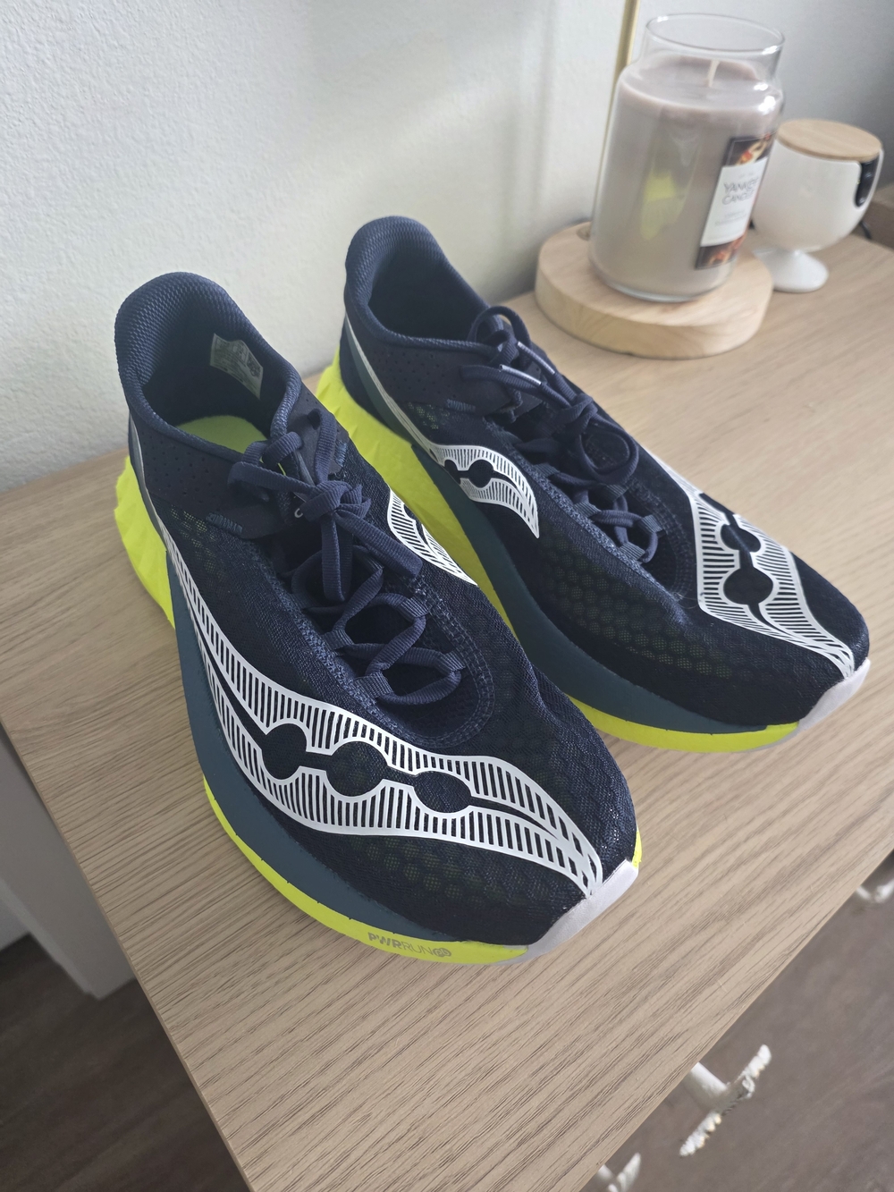Saucony Men's Endorphin PRO 4